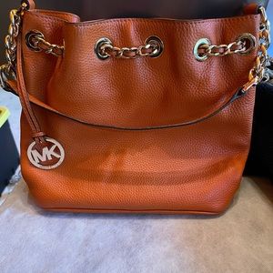 NBW Michael Kors Frankie Leather Messenger Bag